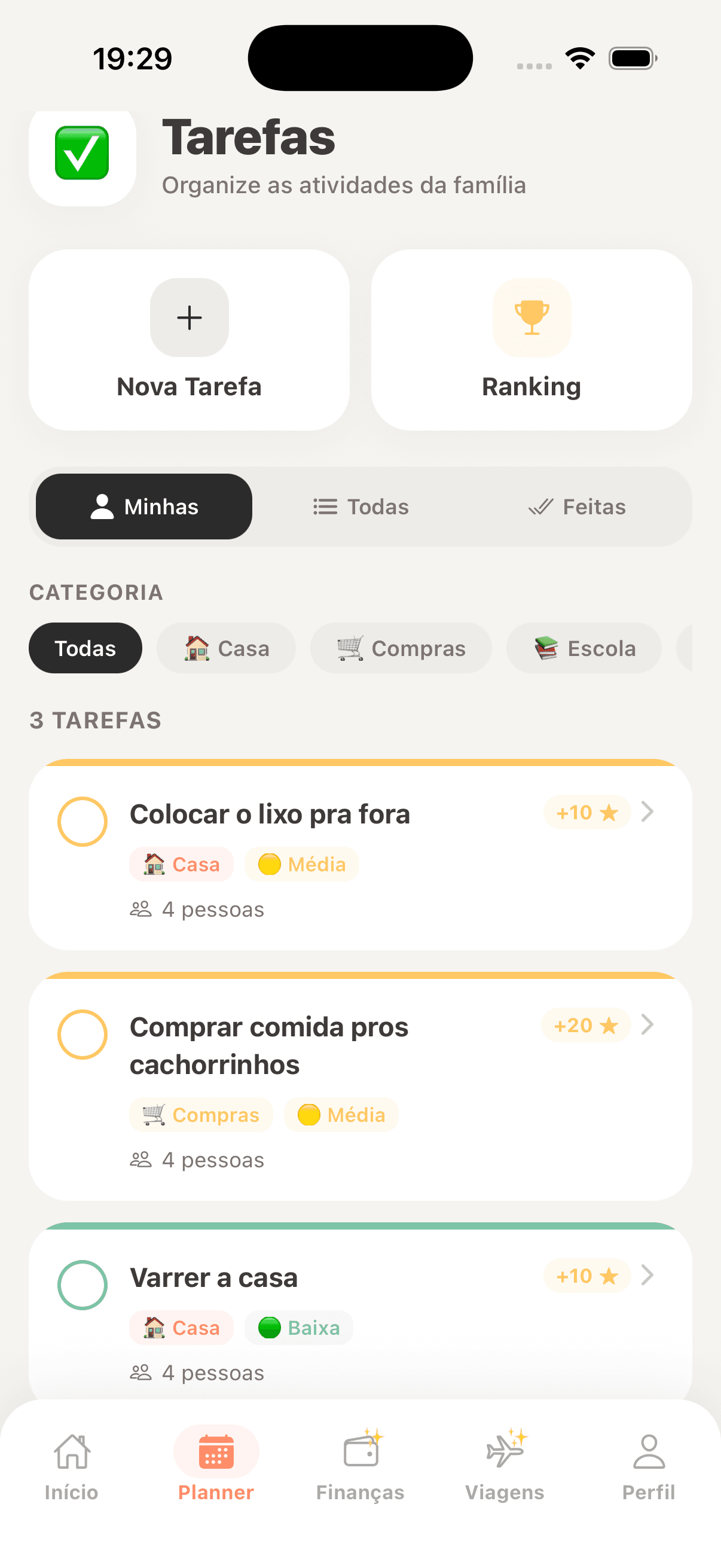 Tela de tarefas do Family Routine mostrando tarefas compartilhadas